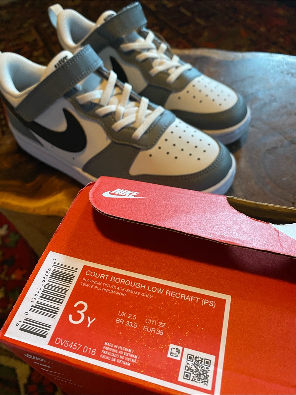 ๐ Nike Court Borough Size 3 Youth New in Original Box and Tags - Picture 6 of 9